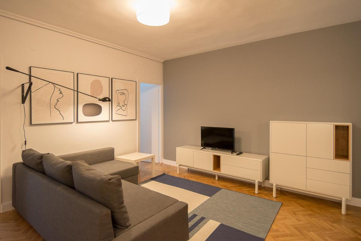 Appartamento Nahima Parking Free San Sebastián Esterno foto